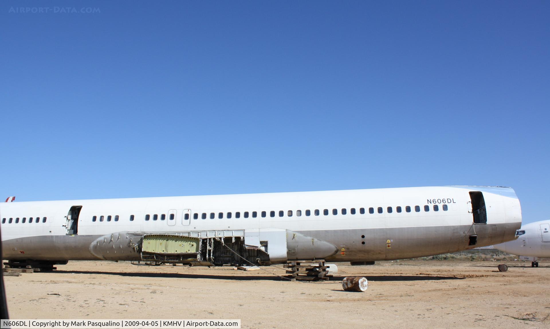 N606DL, 1985 Boeing 757-232 C/N 22813, Boeing 757-200