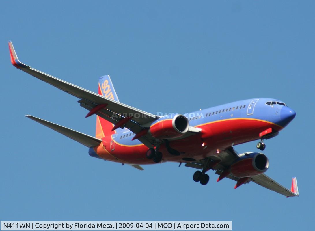 N411WN, 2001 Boeing 737-7H4 C/N 29821, Southwest 737-700