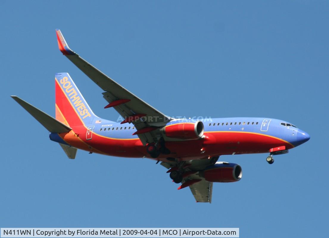 N411WN, 2001 Boeing 737-7H4 C/N 29821, Southwest 737-700