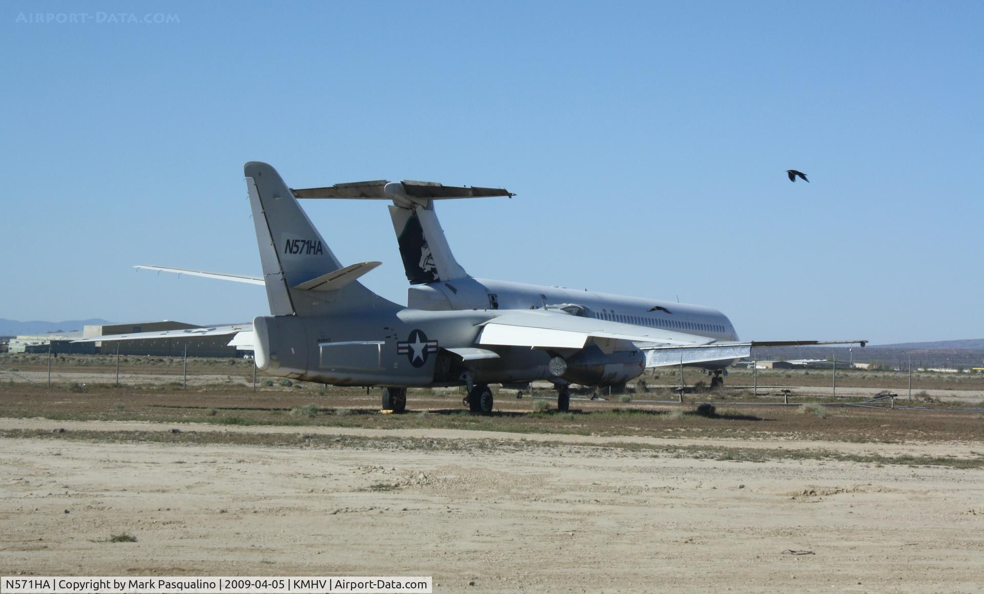 N571HA, Douglas RA-3B C/N 144843, Douglas RA-3B