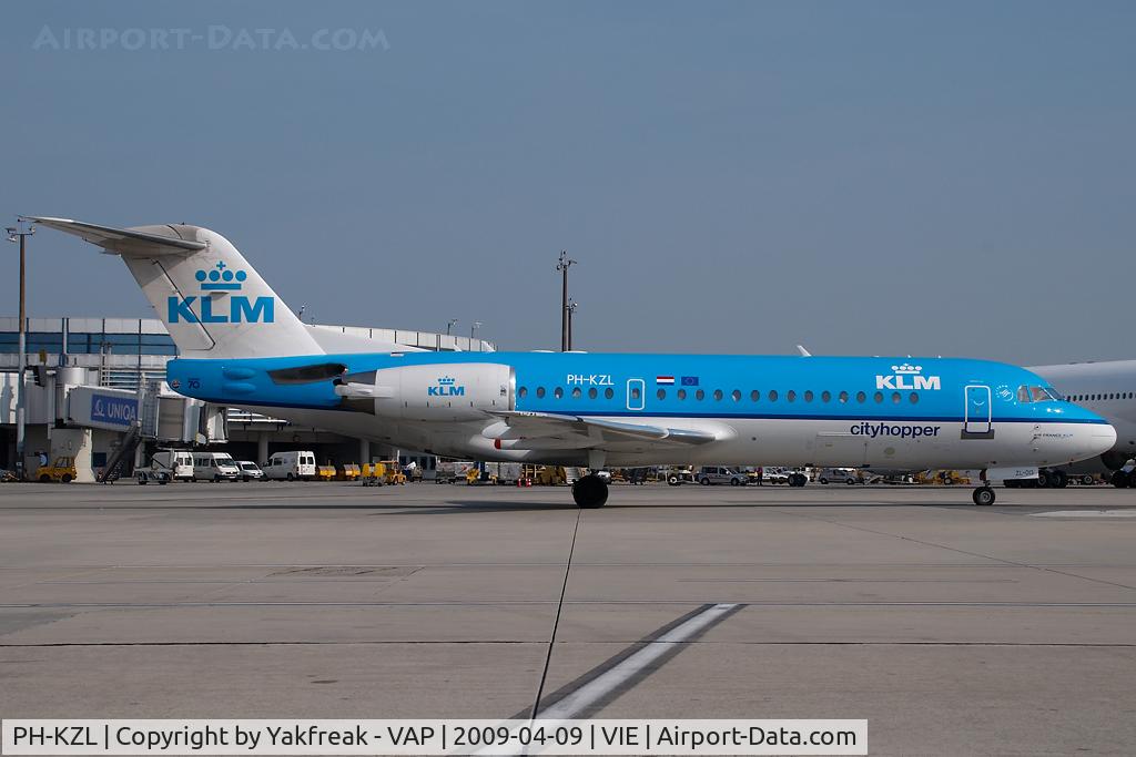 PH-KZL, 1995 Fokker 70 (F-28-0070) C/N 11536, KLM Fokker 70