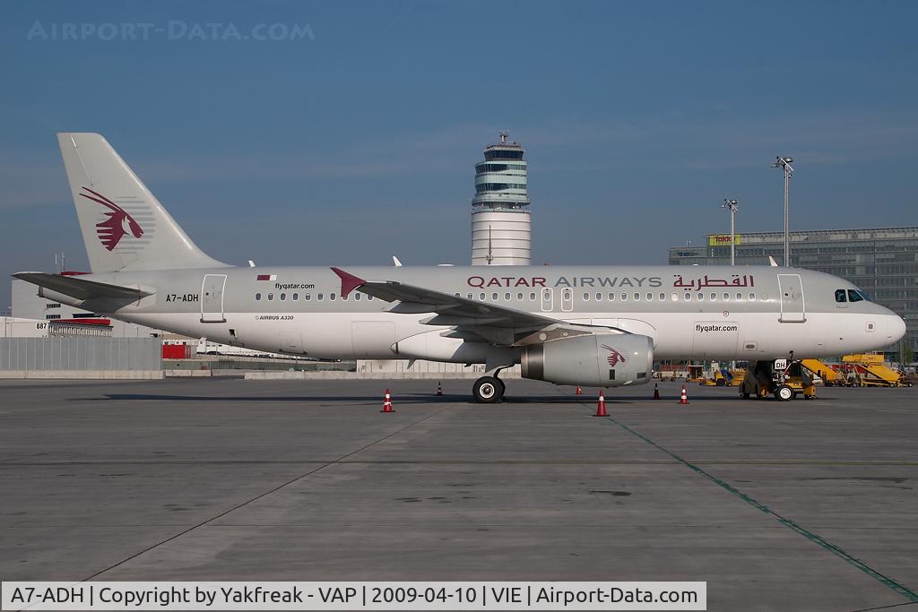 A7-ADH, 2003 Airbus A320-232 C/N 2138, Qatar Airways Airbus A320