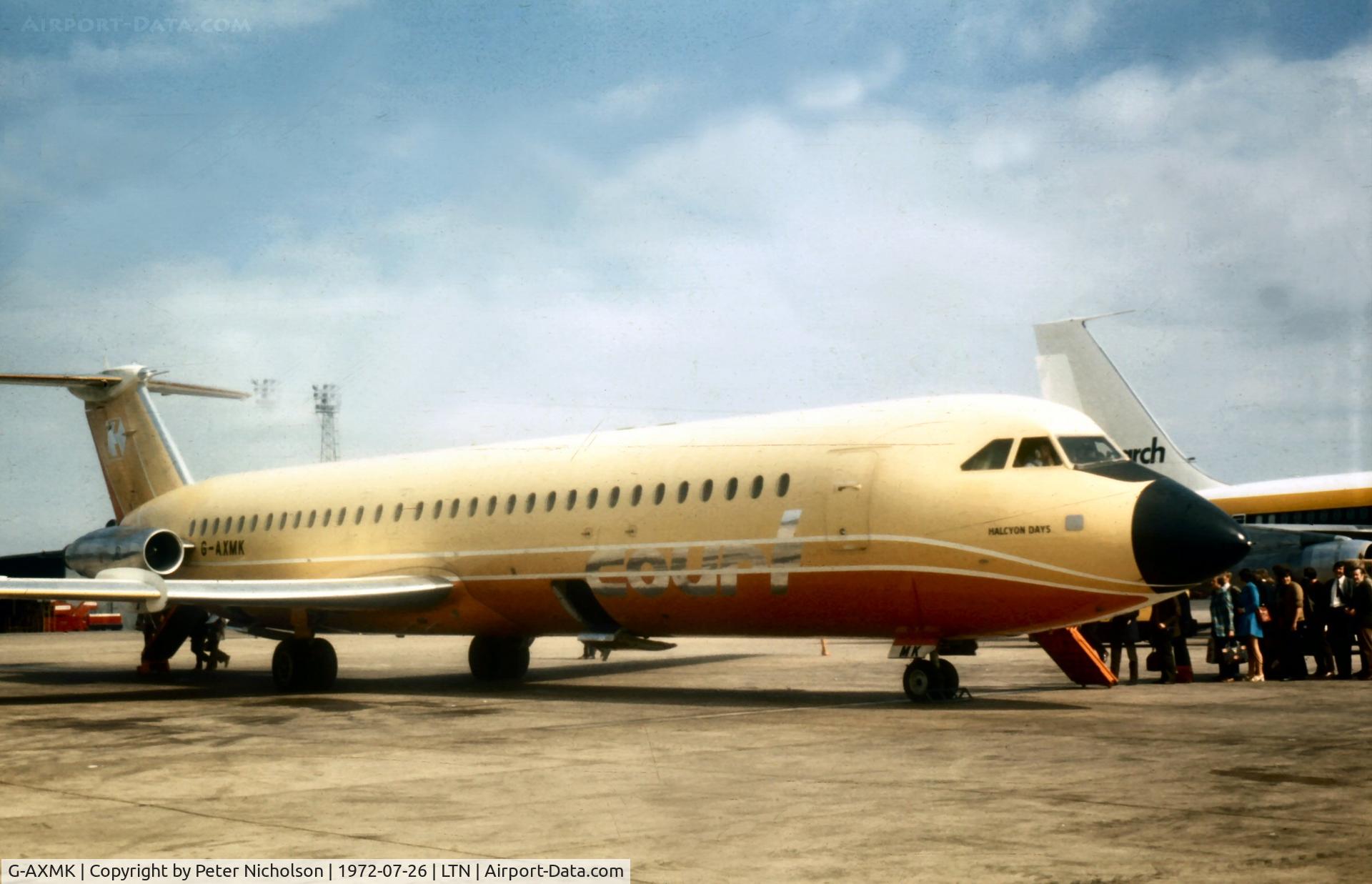 G-AXMK, 1970 BAC 111-518FG One-Eleven C/N BAC.205, Boarding One Eleven, appropriately named Halcyon Days, of Court Airlines at Luton in the Summer of 1972.
