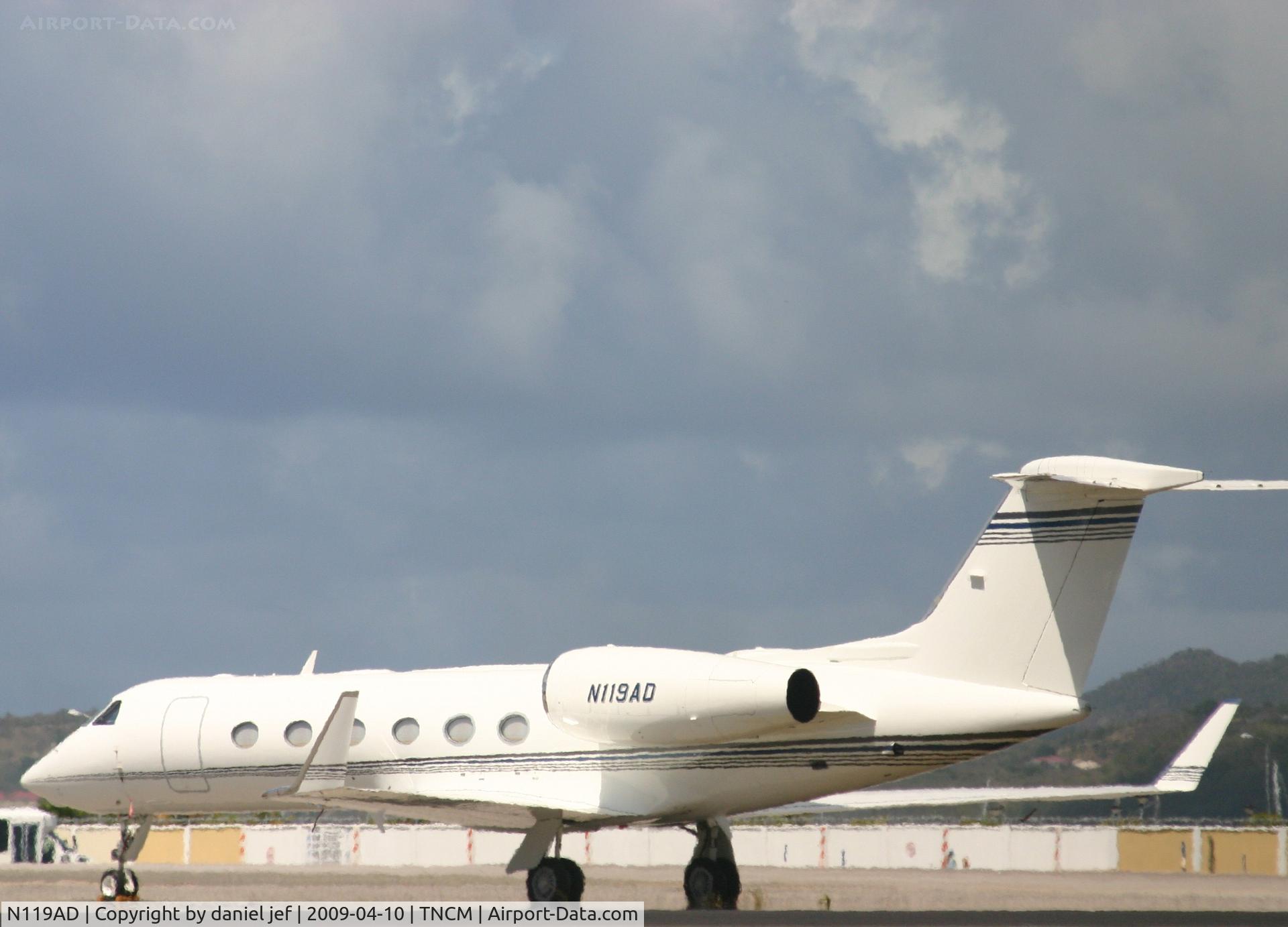 N119AD, 2005 Gulfstream Aerospace GIV-X (G450) C/N 4035, park at the  tncm ramp