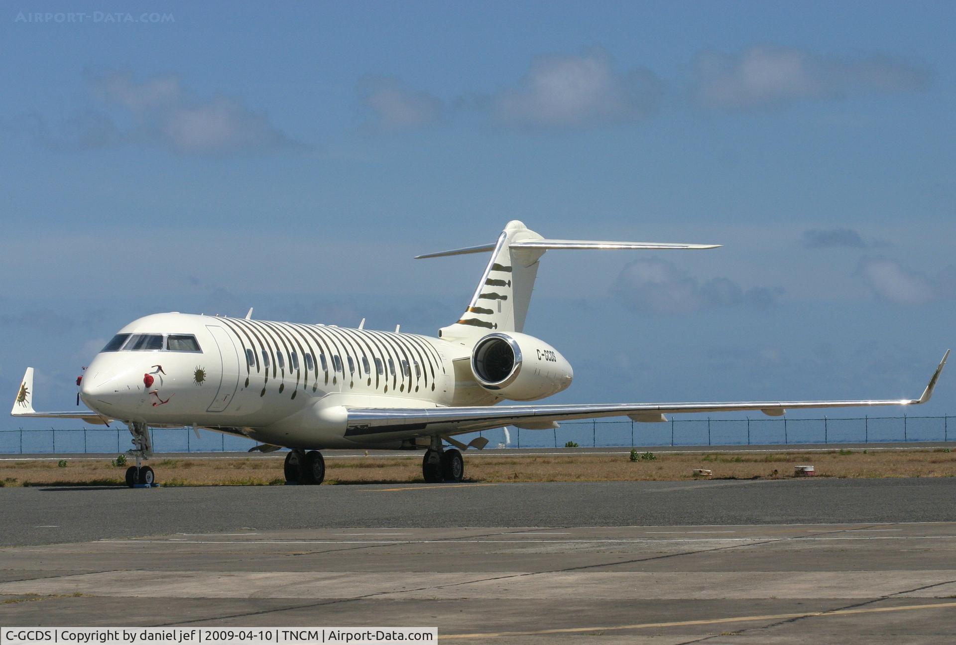C-GCDS, 2003 Bombardier BD-700-1A10 Global Express C/N 9137, park at the  tncm ramp