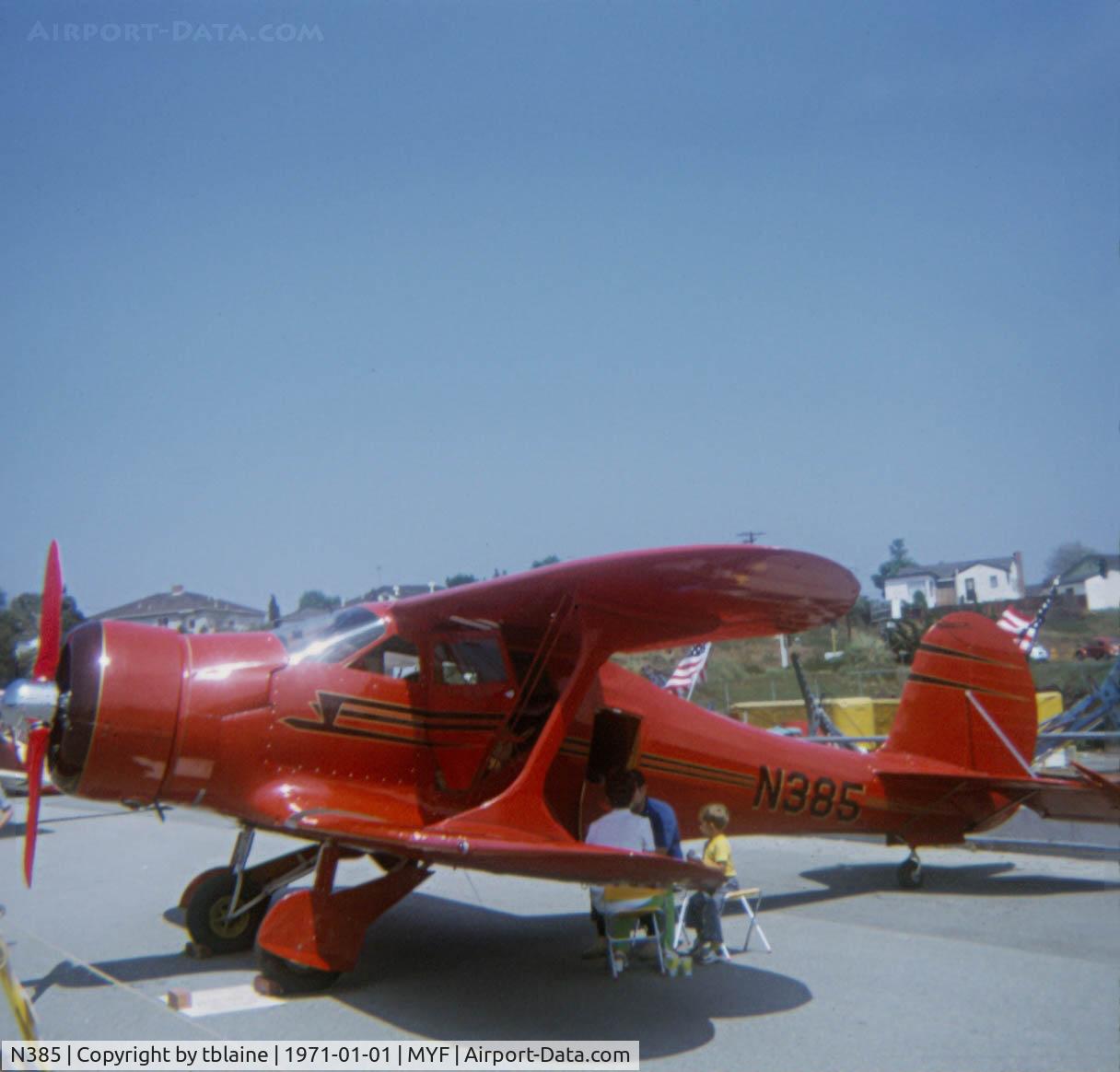N385, 1939 Beech F17D Staggerwing C/N 335, Taken in the Los Angeles area