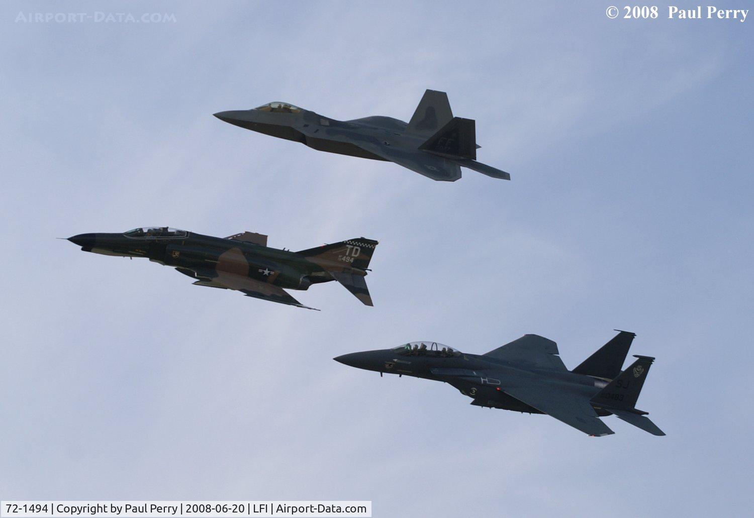 72-1494, McDonnell Douglas QF-4E Phantom II C/N 4498, The Phabulous Phantom leading the next two generations