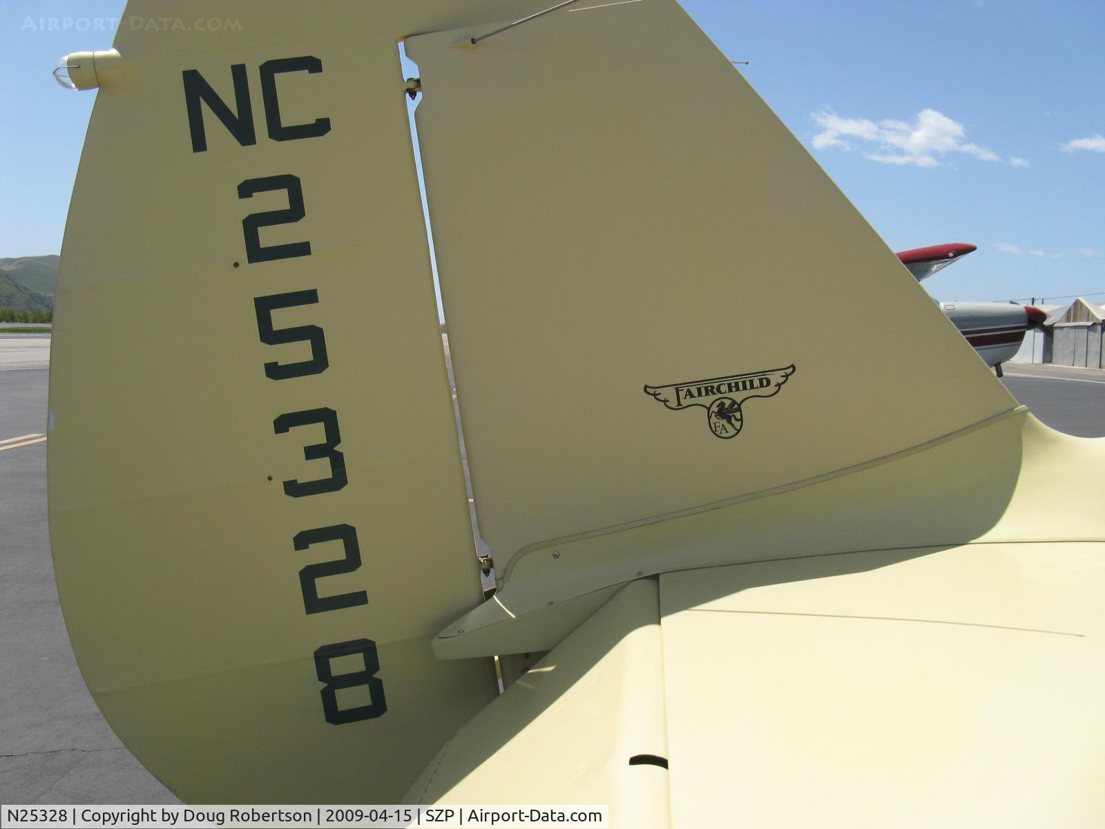 N25328, 1940 Fairchild 24W-40 C/N W40-114, 1940 Fairchild 24W-40, Warner Super Scarab 165 165 Hp/175 Hp for takeoff radial upgrade from original 145 Hp, Fairchild logo
