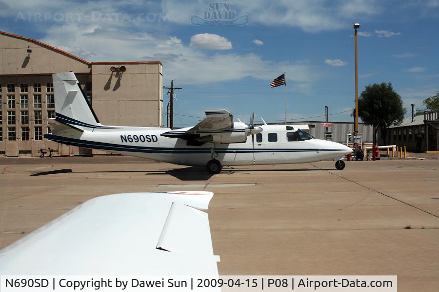 N690SD, 1975 Rockwell International 690A Turbo Commander C/N 11287, N690SD