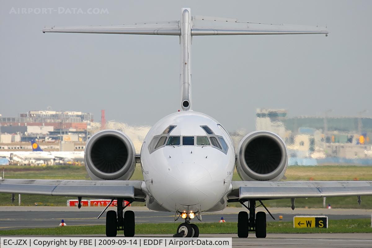 EC-JZX, 2000 Boeing 717-23S C/N 55065, B717-200 of AeBal turns into RW18W at EDDF