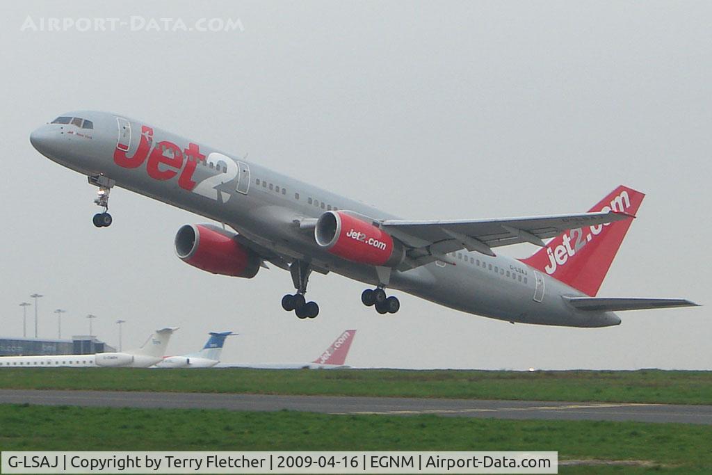 G-LSAJ, 1990 Boeing 757-236 C/N 24793, Jet 2 B757 lifts off from a very misty LBA