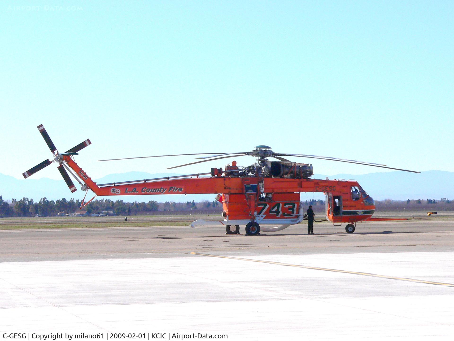 C-GESG, 1968 Sikorsky S-64E C/N 64065, Stop at KCIC, home of Aero Union