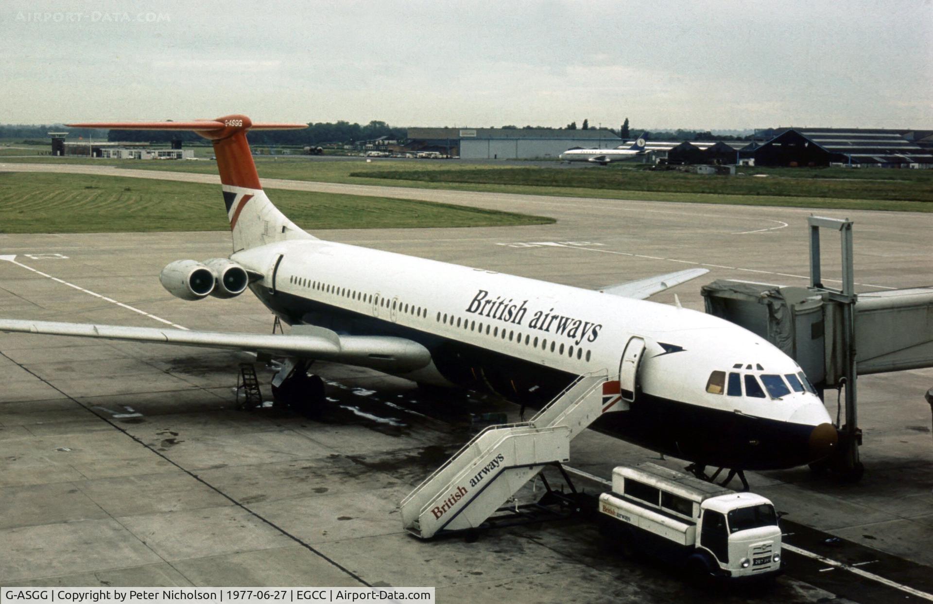 G-ASGG, 1965 BAC Super VC10 Srs 1151 C/N 857, Super VC-10 of British Airways seen at Manchester in the Summer of 1977. This aircraft was later converted to RAF VC-10 K.4 tanker ZD 235