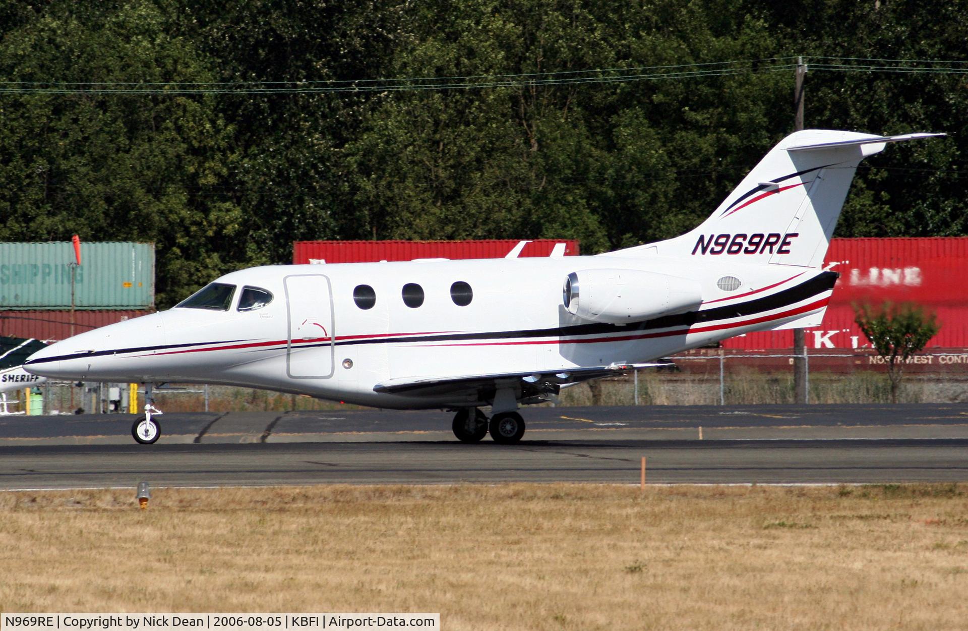 N969RE, 2002 Raytheon Aircraft Company 390 C/N RB-14, KBFI