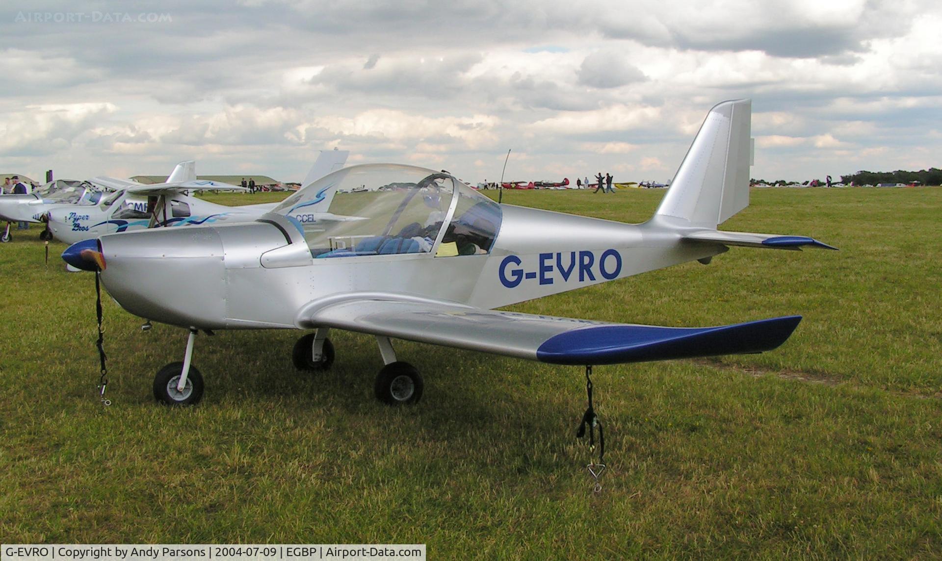 G-EVRO, 2004 Aerotechnik EV-97 Eurostar C/N PFA 315-14137, AT kemble PFA Rallye 2004