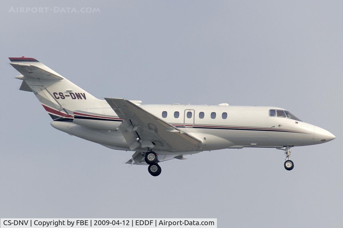 CS-DNV, 2000 Raytheon Hawker 800XP C/N 258499, short final at EDDF