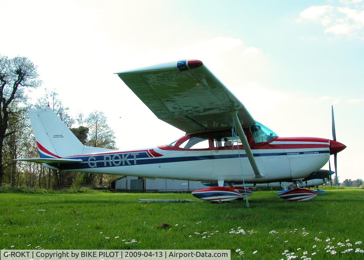 G-ROKT, 1968 Reims FR172E Reims Rocket C/N 0046, RESIDENT ROCKET AT BRIMPTON AIRFIELD