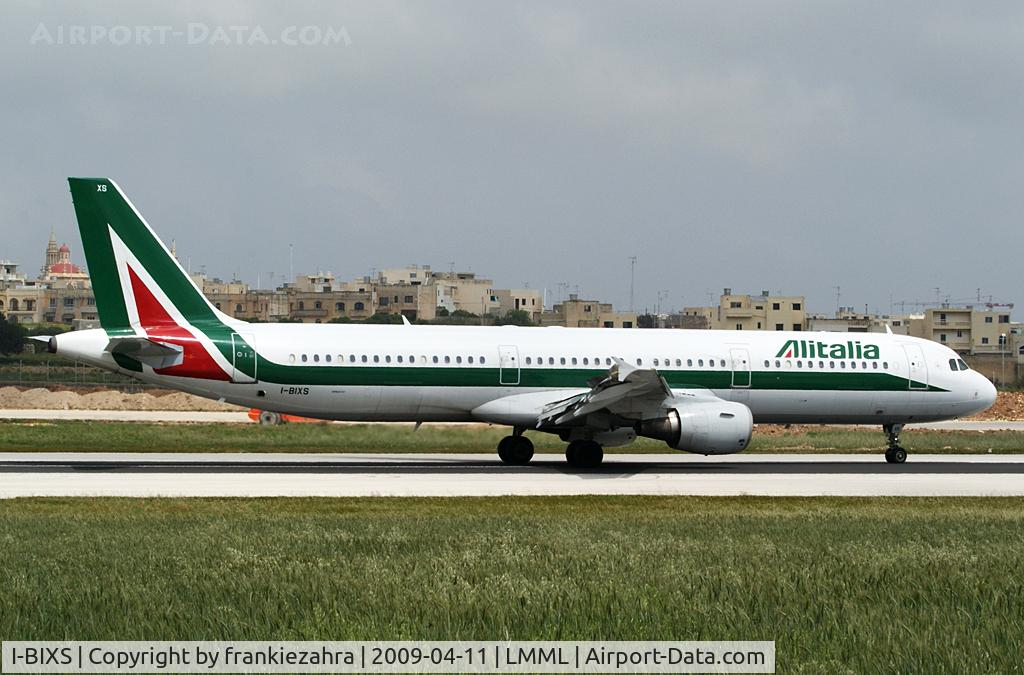 I-BIXS, 1997 Airbus A321-112 C/N 599, landed rwy 13