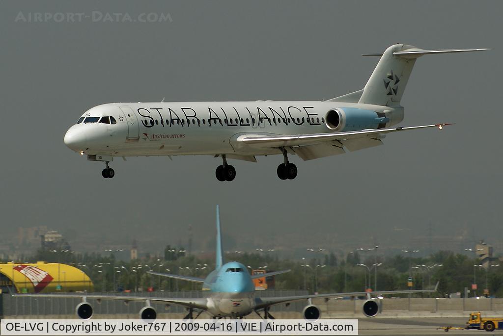OE-LVG, 1994 Fokker 100 (F-28-0100) C/N 11520, Austrian arrows Fokker F-100