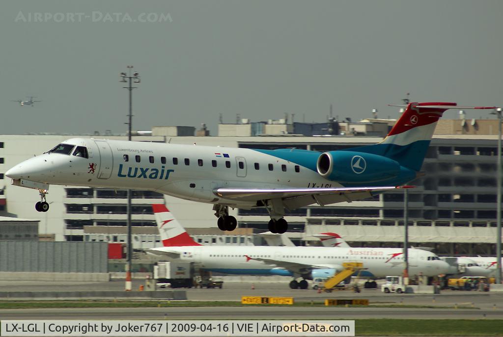 LX-LGL, 2005 Embraer ERJ-135LR (EMB-135LR) C/N 14500893, Luxair Embraer ERJ-135 Regional Jet