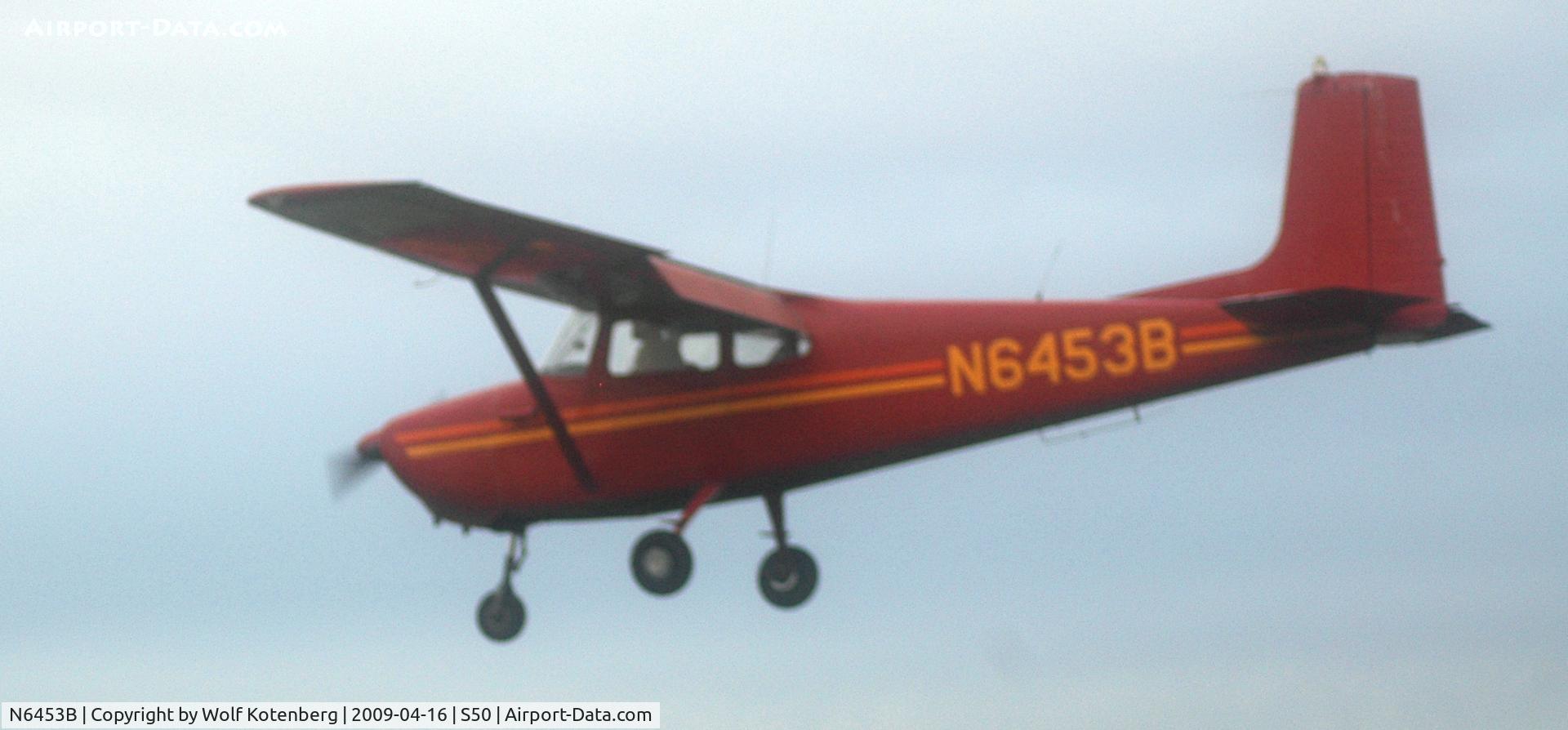 N6453B, 1957 Cessna 172 C/N 29653, on final