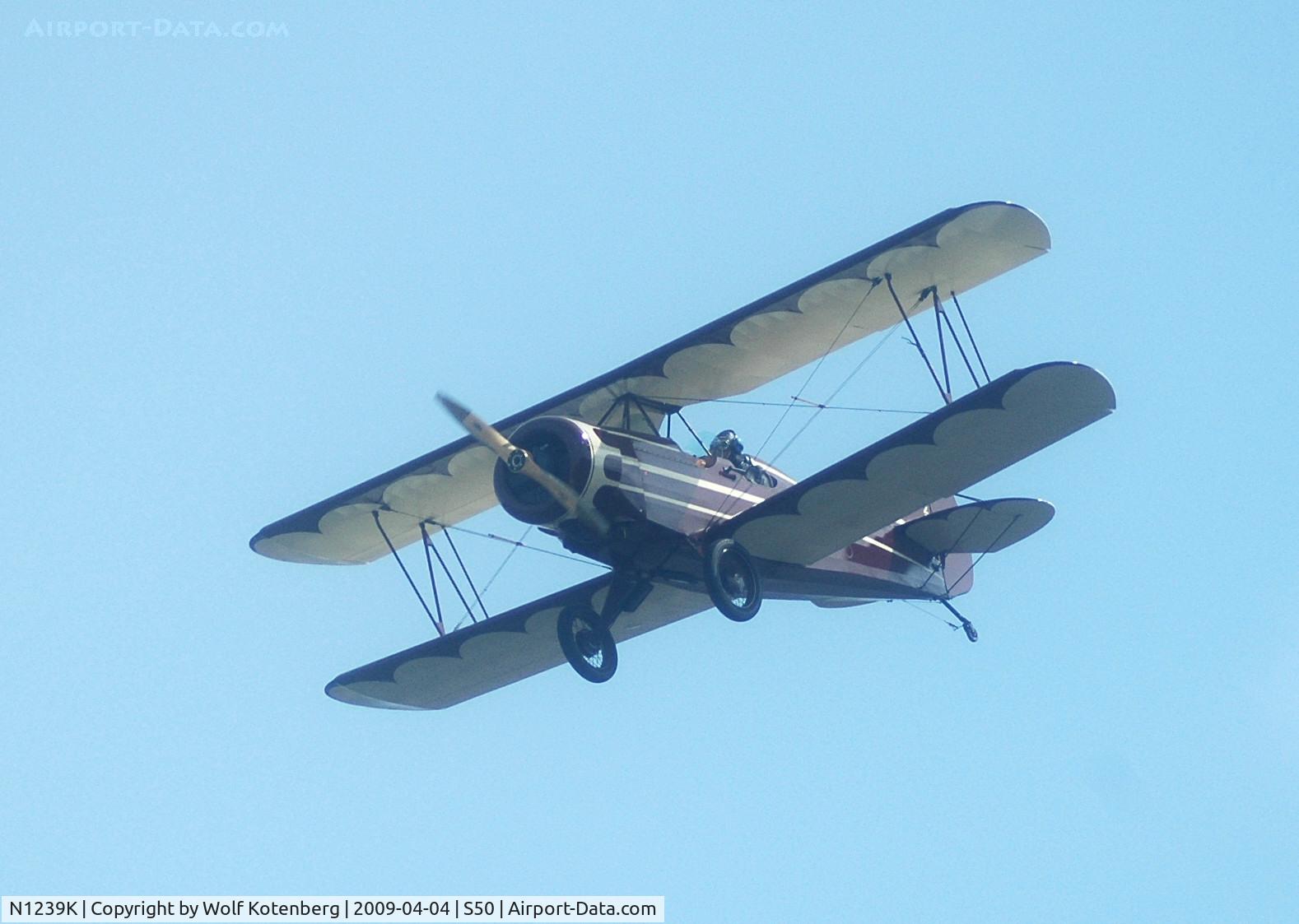 N1239K, 2002 Knutson David J DK1 C/N 001, on final. for Auburn