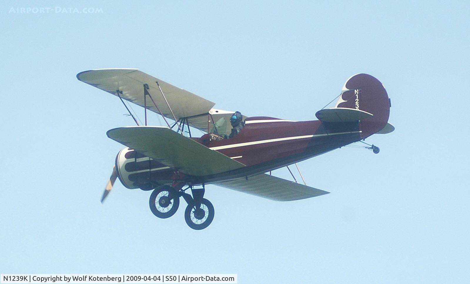 N1239K, 2002 Knutson David J DK1 C/N 001, floating in