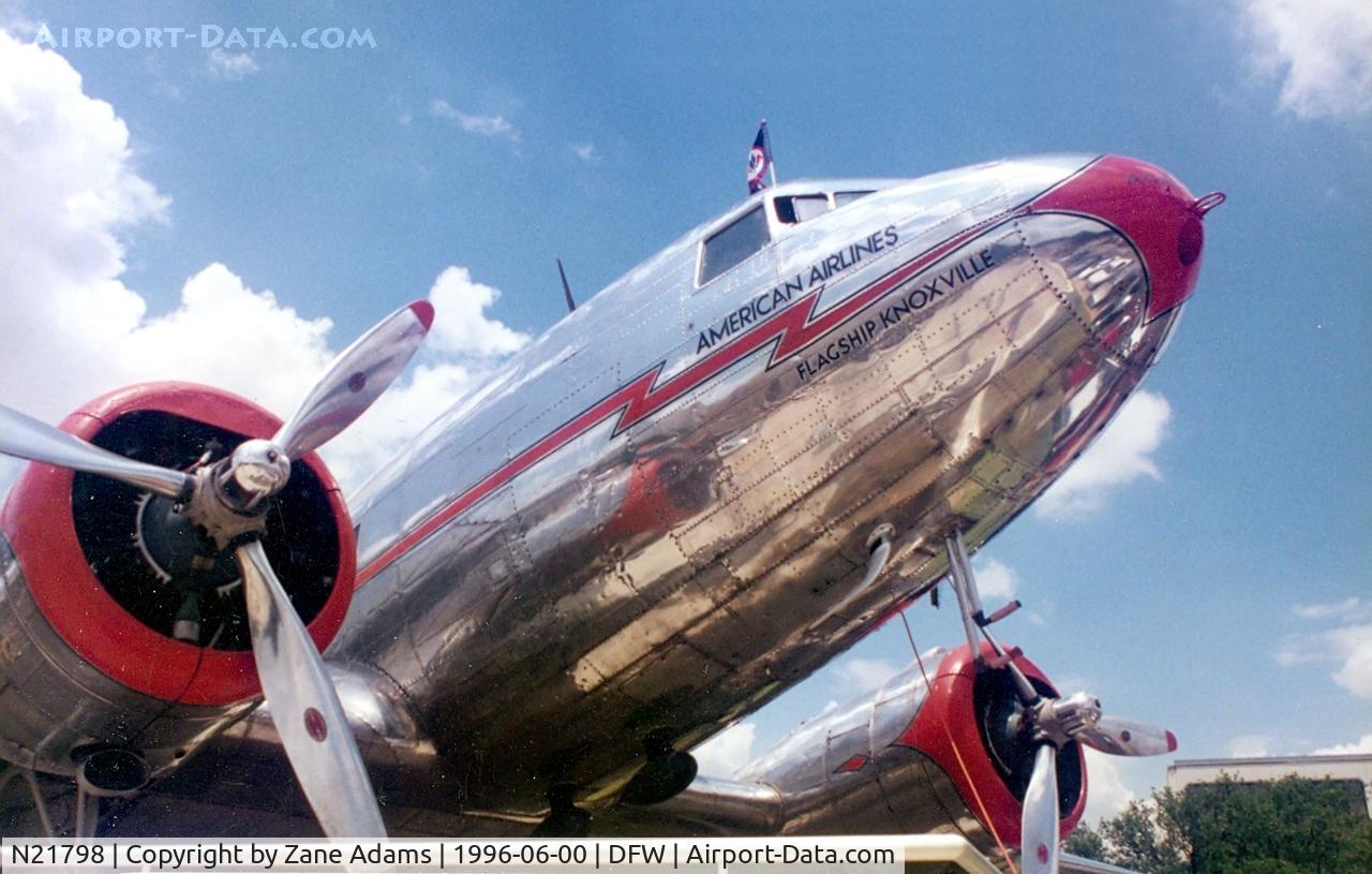 N21798, 1940 Douglas DC-3 C/N 2202, CR Smith (American Airlines) Museum DC-3 display