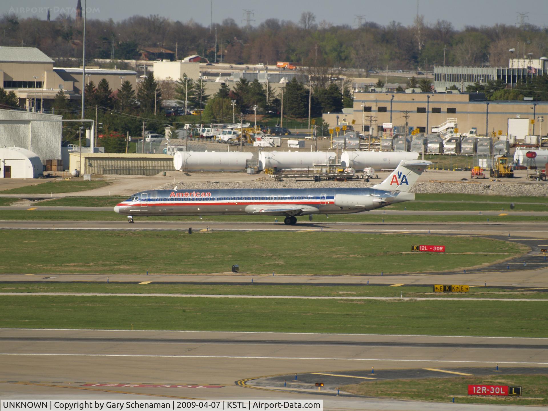 UNKNOWN, , UNKNOWNK LANDED AT KSTL