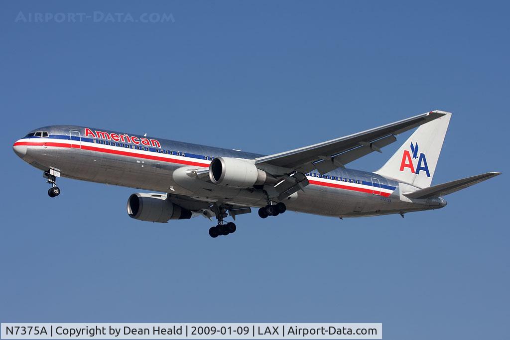 N7375A, 1992 Boeing 767-323 C/N 25202, American Airlines N7375A (FLT AAL2421) from Dallas/Fort Worth Int'l (KDFW) on short final to RWY 25L.
