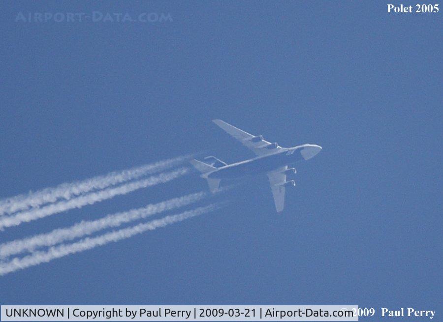 UNKNOWN, Contrails Various C/N Unknown, One of Polet's An-124 cargo birds high over North Carolina