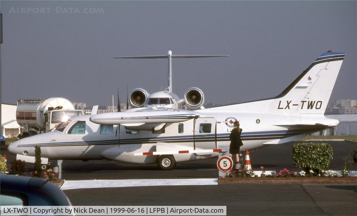 LX-TWO, Mitsubishi MU-2B-60 Marquise C/N 1515SA, LFPB Paris Le Bourget