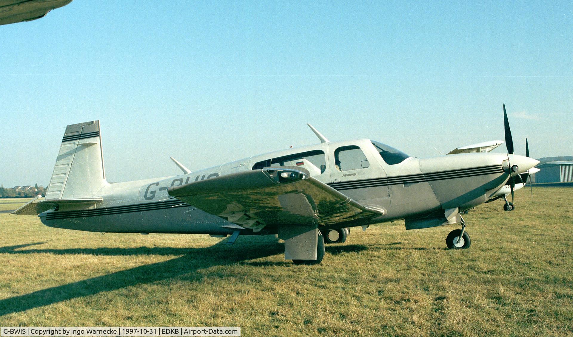 G-BWIS, 1995 Mooney M20M Bravo C/N 27-0205, Mooney M20M TLS at Bonn-Hangelar airfield
