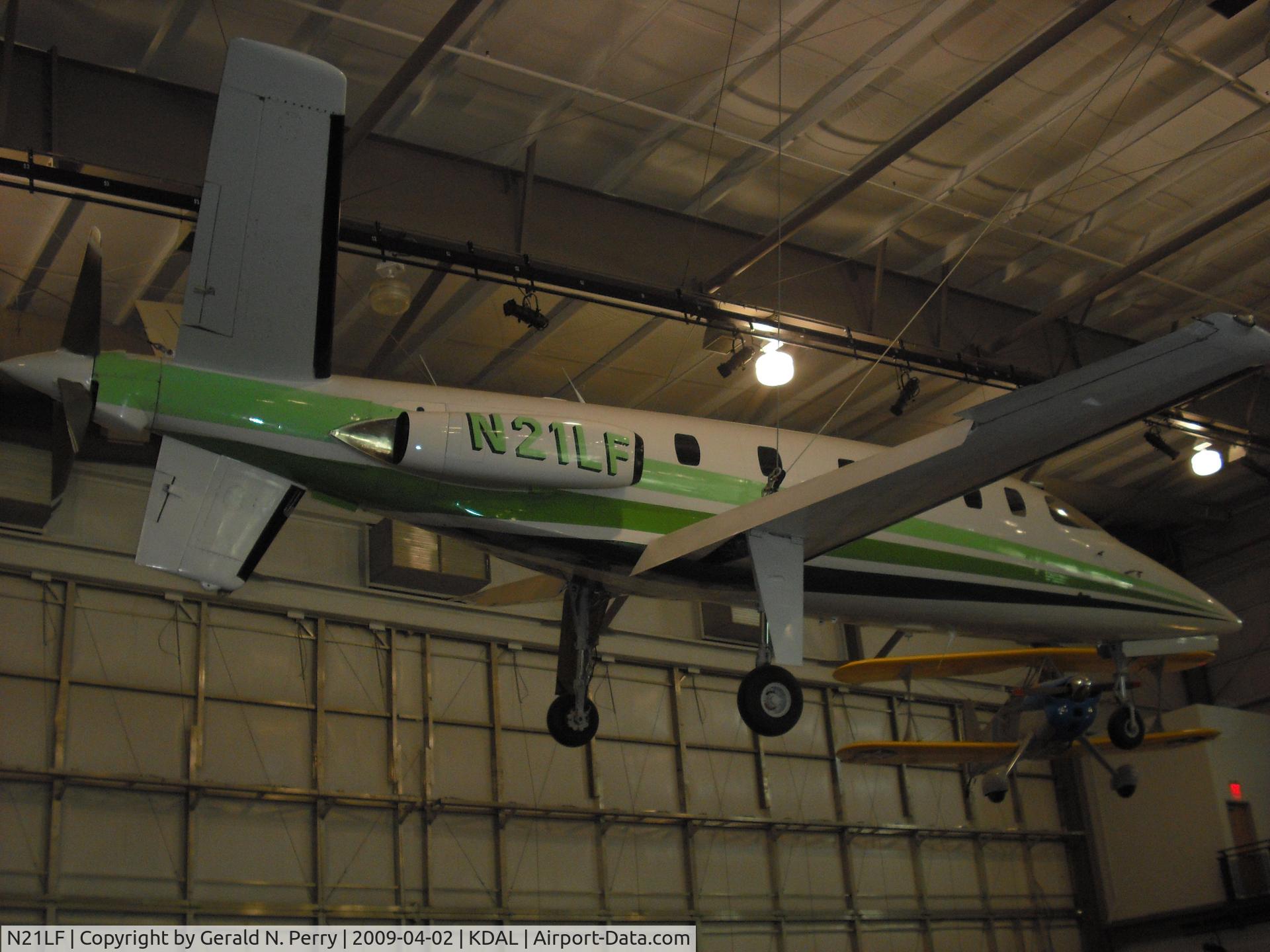 N21LF, 1982 LearAvia Lear Fan 2100 C/N E003, LearFan
