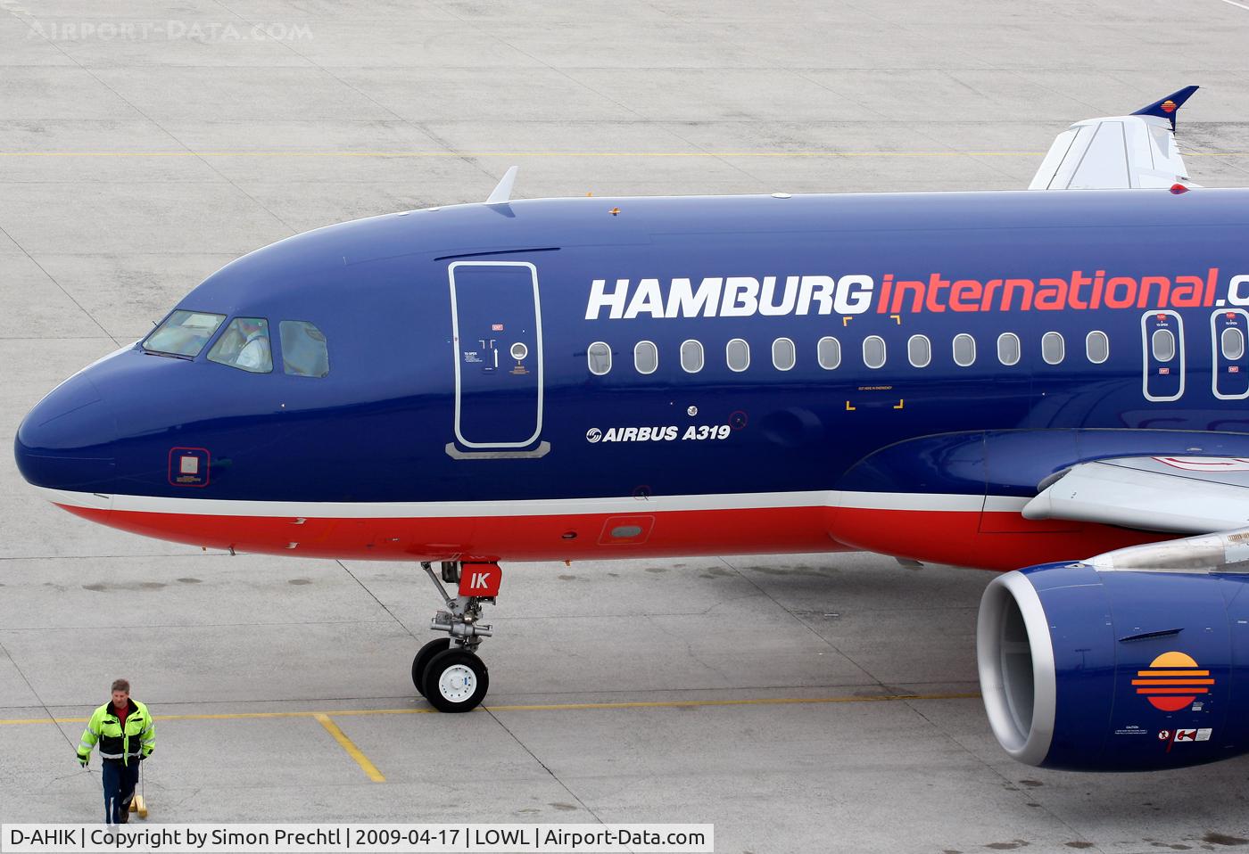 D-AHIK, 2008 Airbus A319-112 C/N 3560, D-AHIK @ Linz Airport