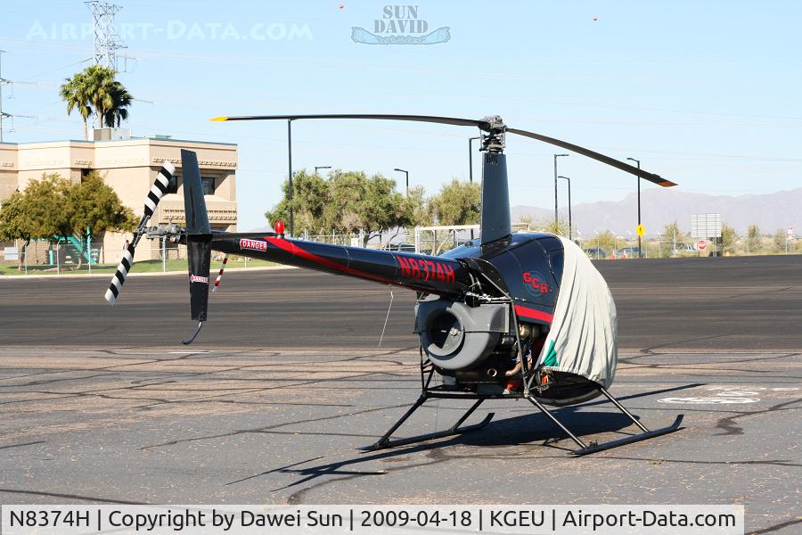 N8374H, 1998 Robinson R22 Beta C/N 2806, R22