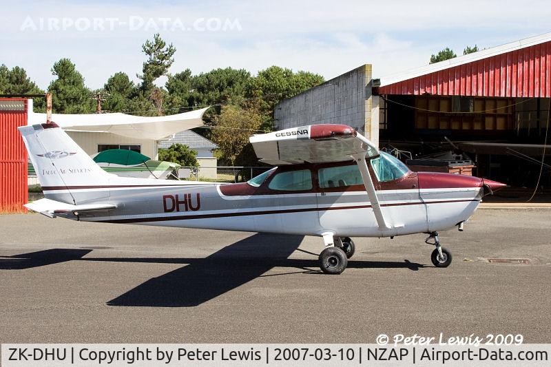 ZK-DHU, 1973 Cessna 172M Skyhawk C/N 172-61028, Taupo Air Service Ltd., Taupo