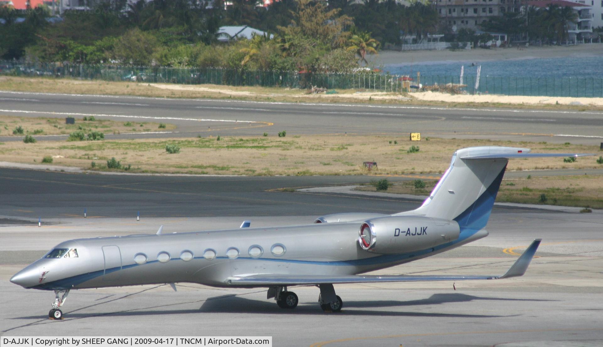 D-AJJK, 2008 Gulfstream Aerospace GV-SP (G550) C/N 5191, park at the  tncm ramp