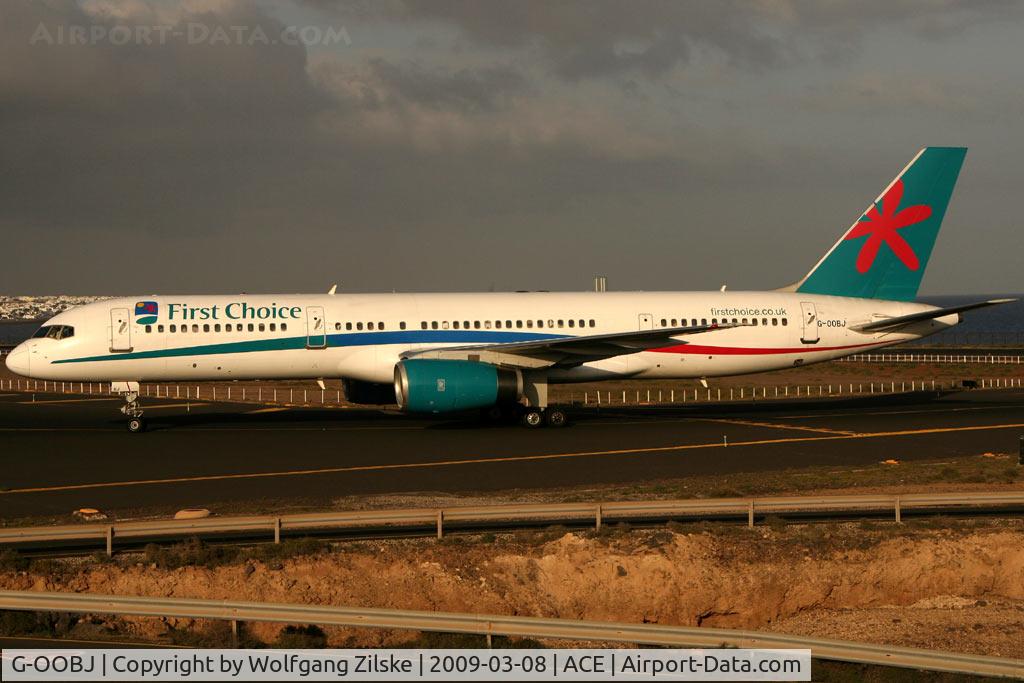 G-OOBJ, 1993 Boeing 757-2B7 C/N 27147, visitor