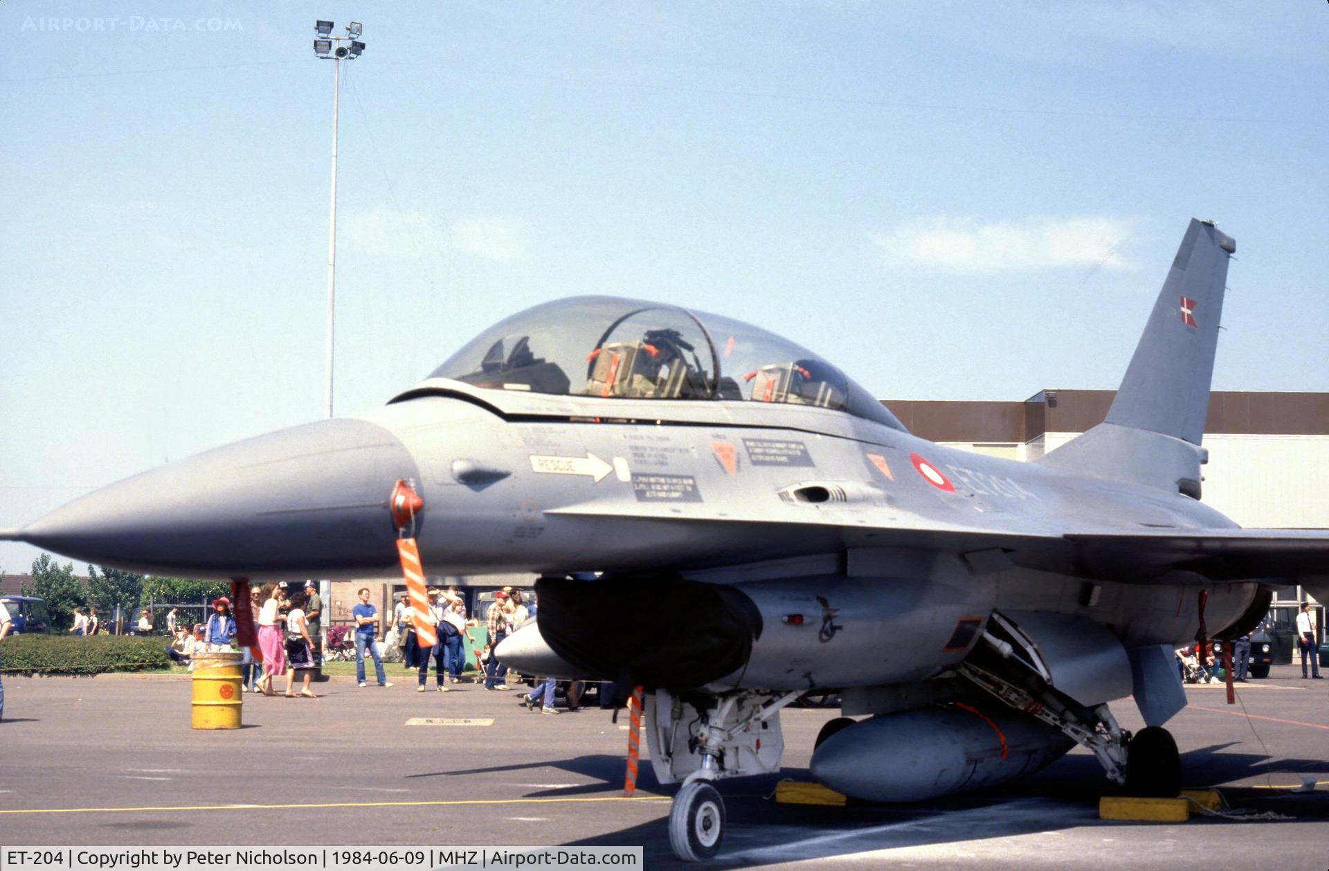 ET-204, SABCA F-16B Fighting Falcon C/N 6G-1, F-16B Falcon Esk 727 of the Royal Danish Air Force at the 1984 RAF Mildenhall Air Fete.