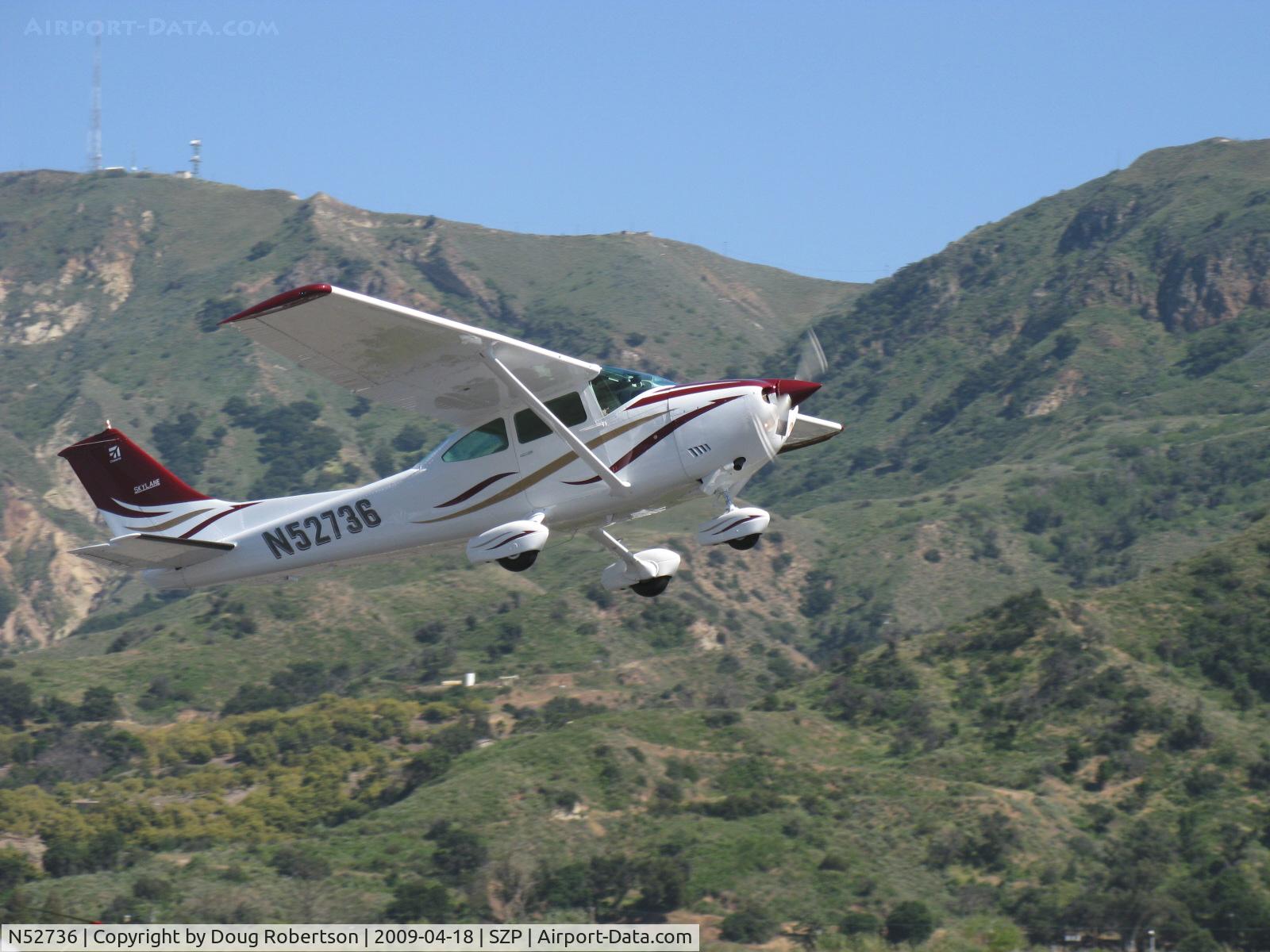 N52736, 1974 Cessna 182P Skylane C/N 18262807, 1974 Cessna 182P, Continental O-470-S 230 Hp, takeoff climb Rwy 22