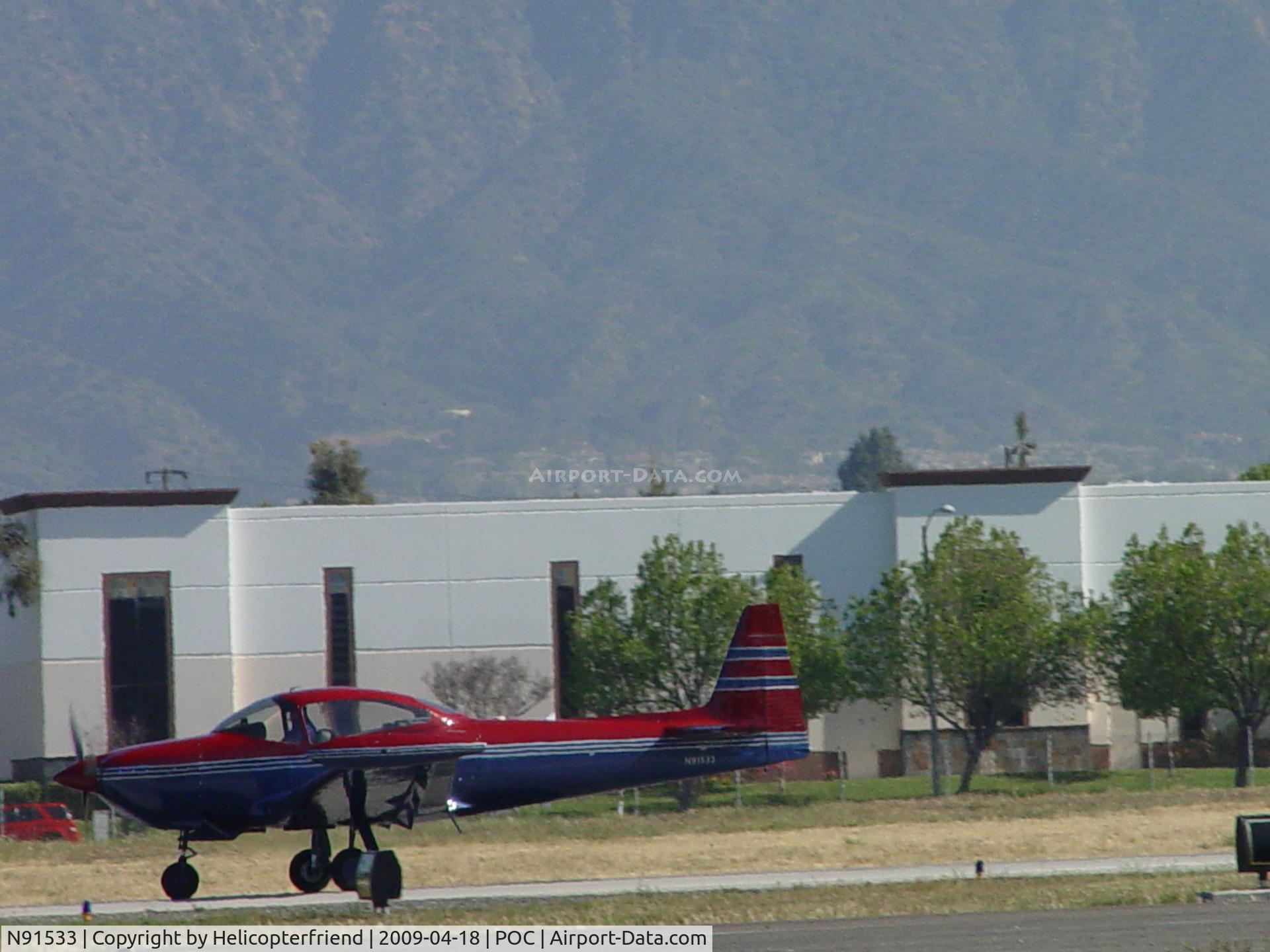N91533, 1946 North American Navion C/N NAV-4-129, Quickly accelerating for take off