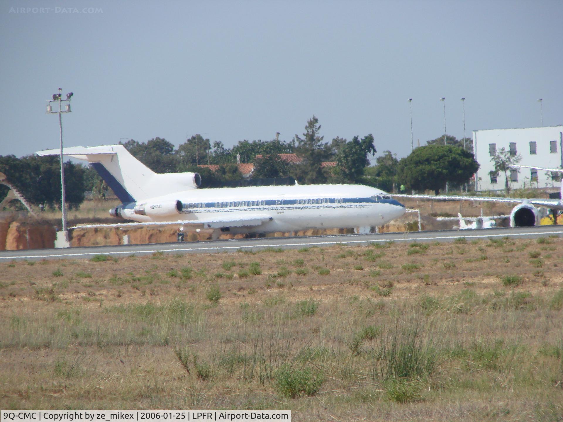 9Q-CMC, 1965 Boeing 727-30 C/N 18371, Boeing 727 from republic of congo resting at Faro,Portugal