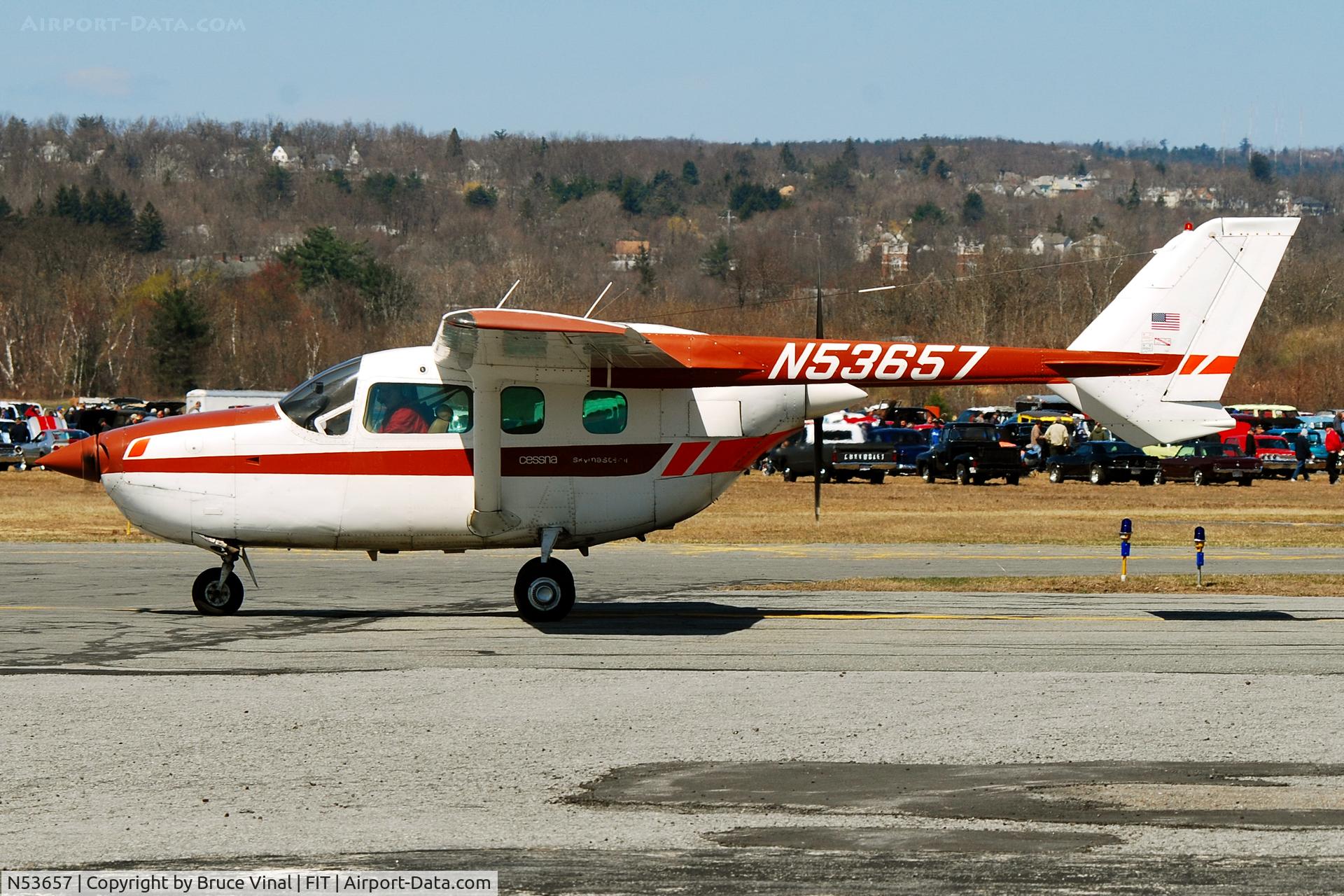 N53657, 1976 Cessna 337G Super Skymaster C/N 33701760, Fitchburg Mun. Airport