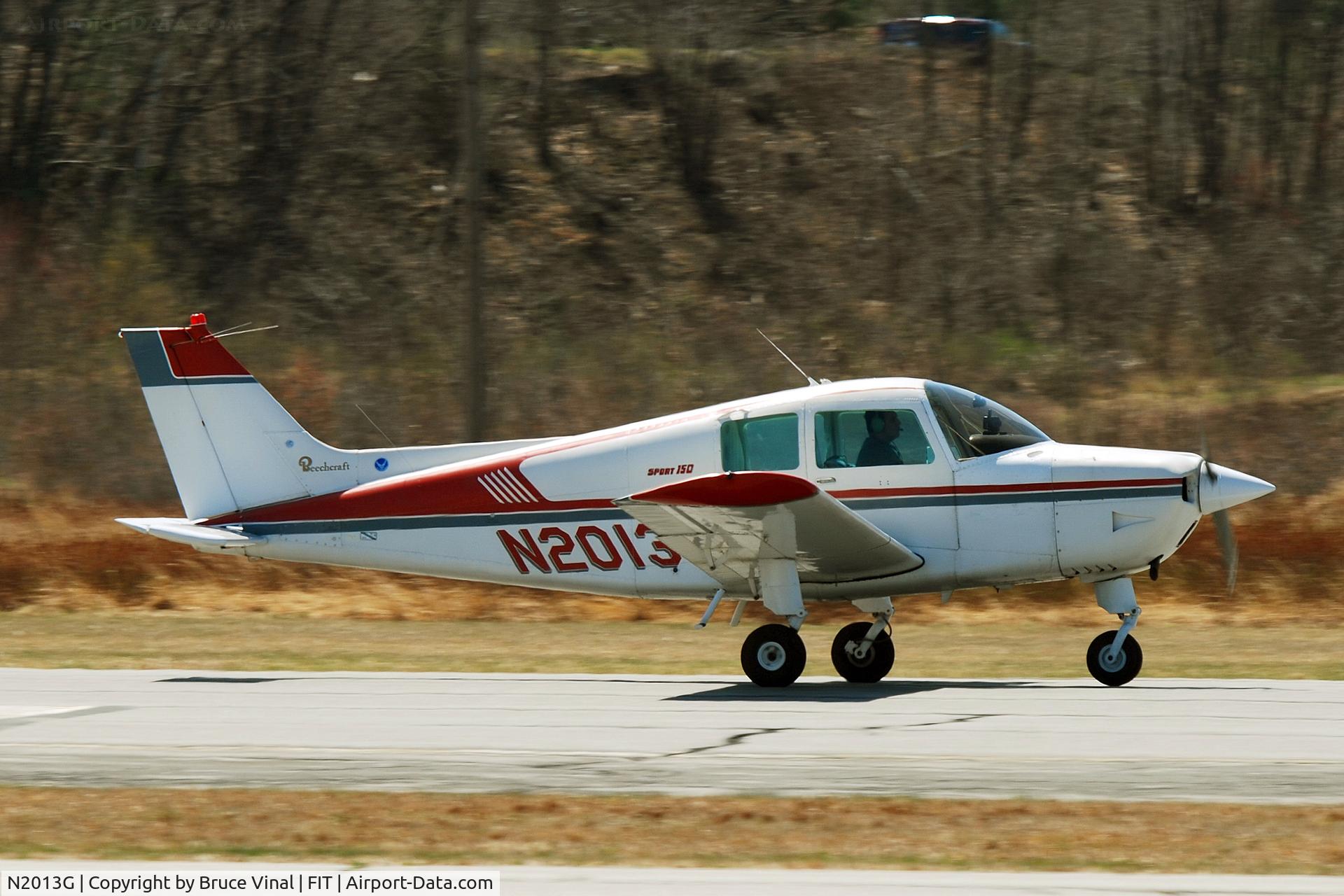 N2013G, 1978 Beech B19 Sport 150 C/N MB-903, Fitchburg Mun. Airport