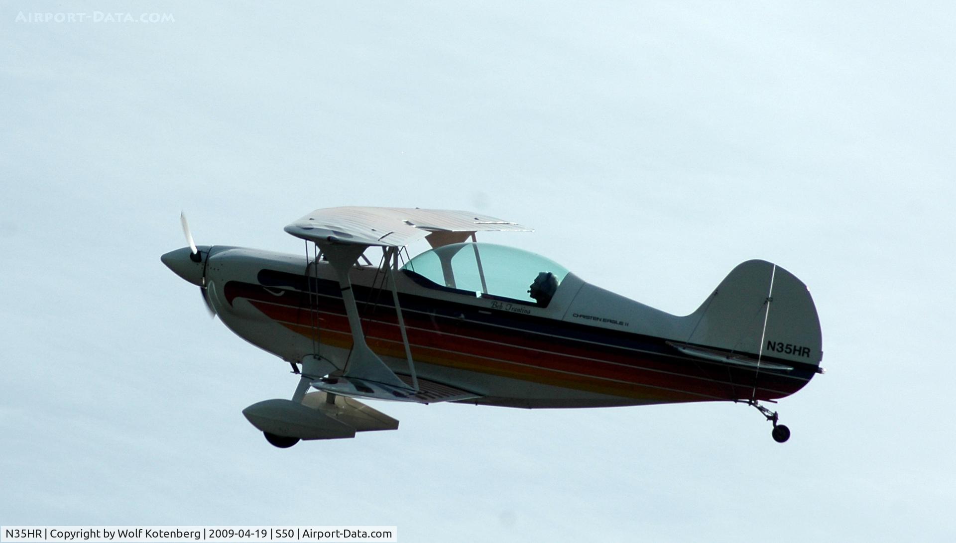 N35HR, Christen Eagle II C/N ROSS 0011, dropping in on a Sunday morning