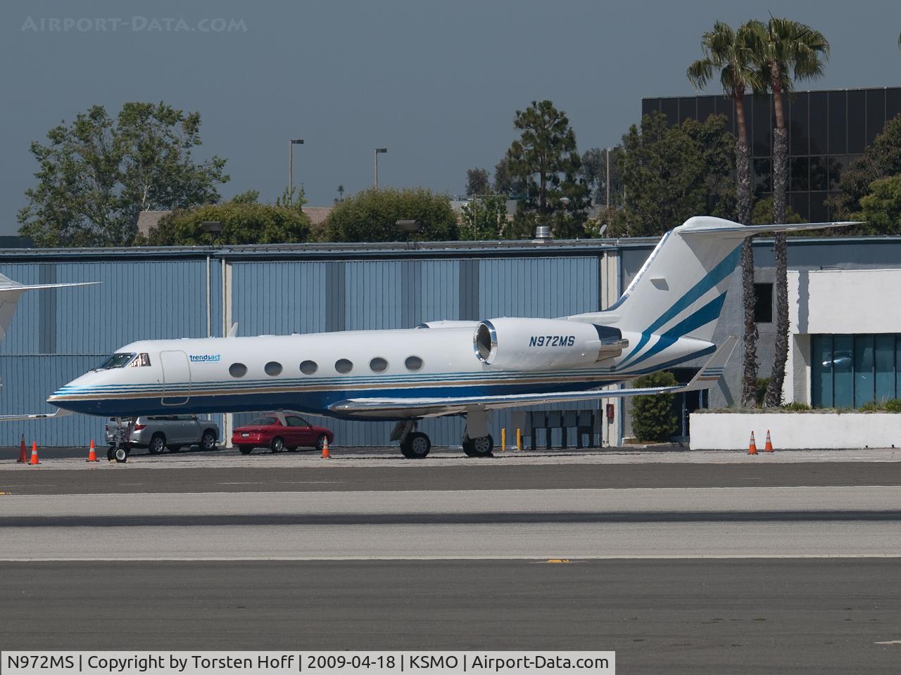 N972MS, 1996 Gulfstream Aerospace G-IV C/N 1285, N972MS parked at KSMO