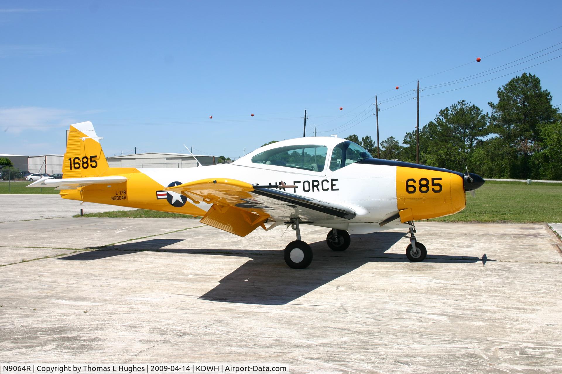 N9064R, 1948 Ryan Navion A C/N NAV-4-1685, Avion