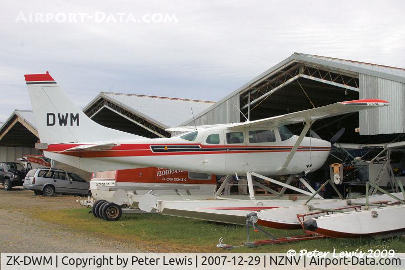 ZK-DWM, Cessna U206F Stationair C/N U20602895, Invercargill Holdings Ltd., Invercargill