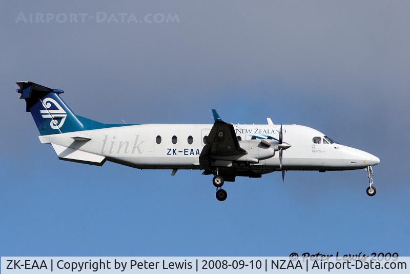 ZK-EAA, 2001 Raytheon Aircraft Company 1900D C/N UE-424, Eagle Airways Ltd., Hamilton